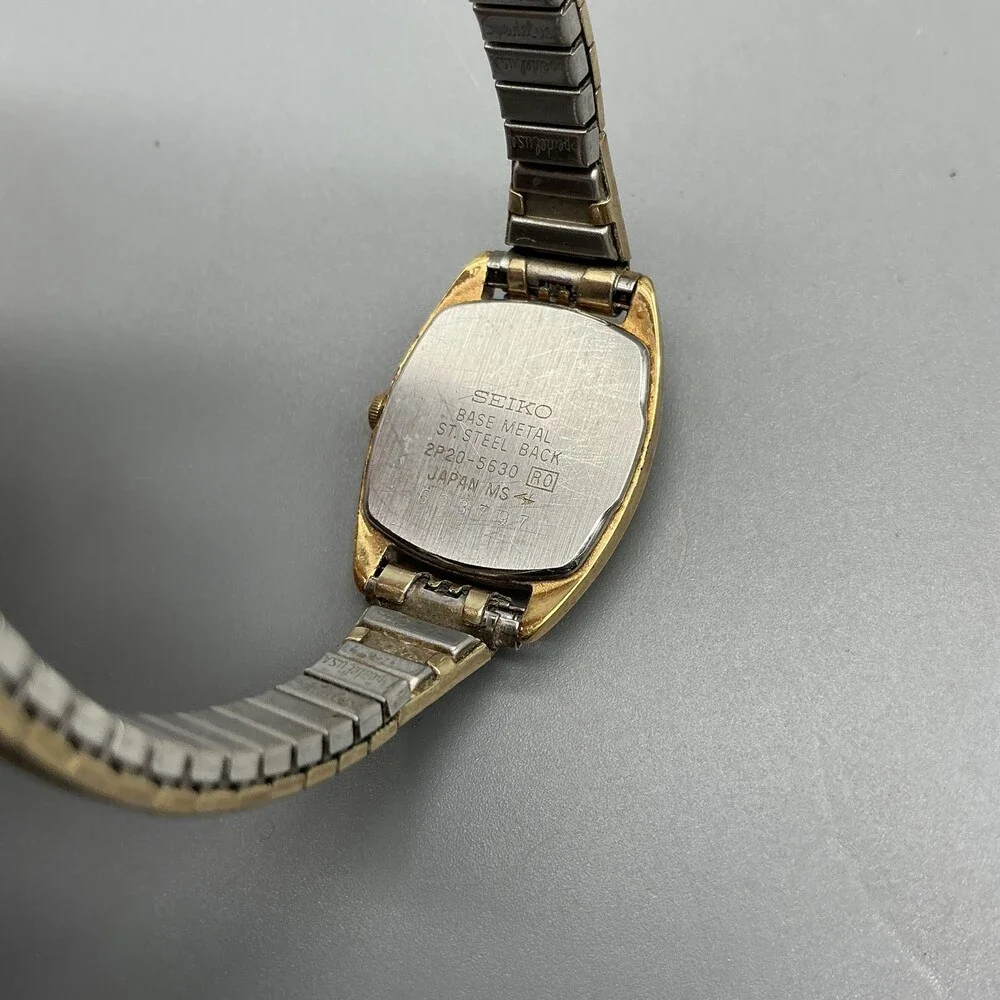 Vintage Seiko 2820-5630 Womens Watch 18mm Gold Dial Gold Tone New Battery